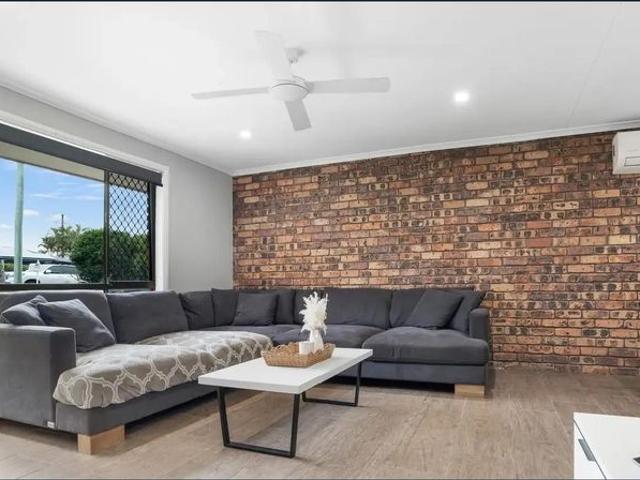 House for rent in Camira, Greater Brisbane