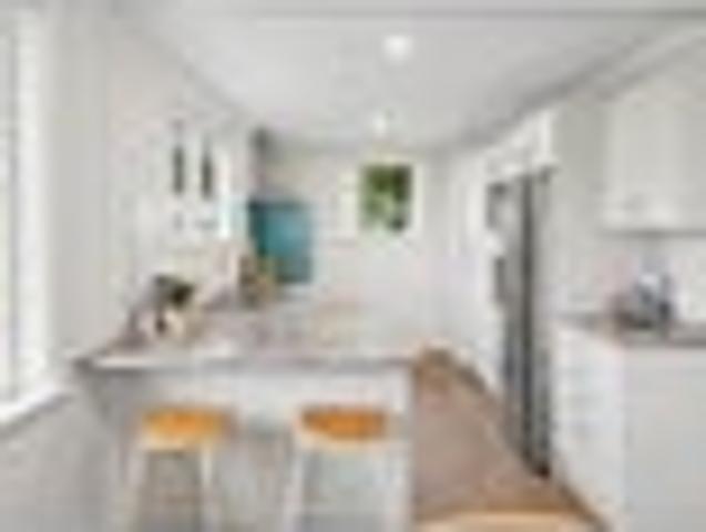 House for sale in Days Bay, Wellington
