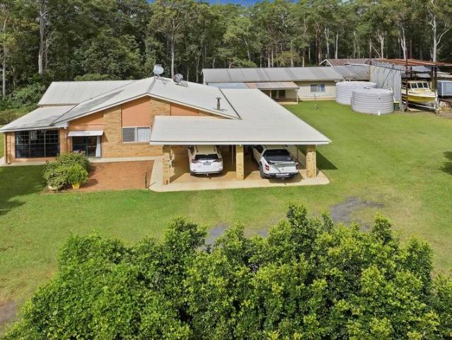 Cottage for sale in Kings Creek, Queensland