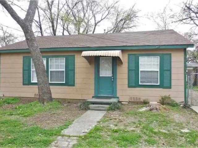 Condo for rent in Denton