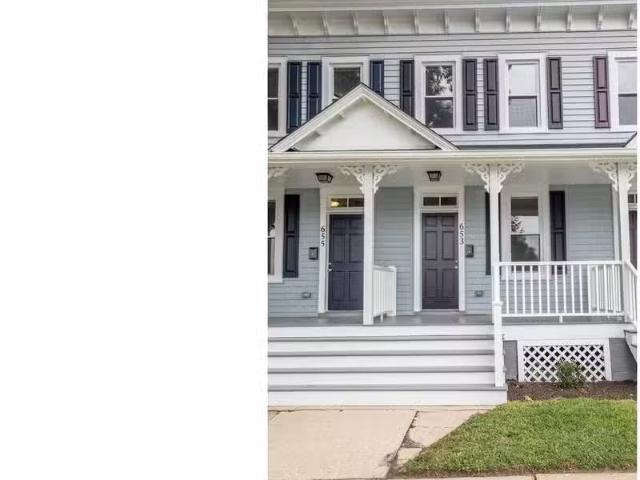 Condo for rent in Abingdon