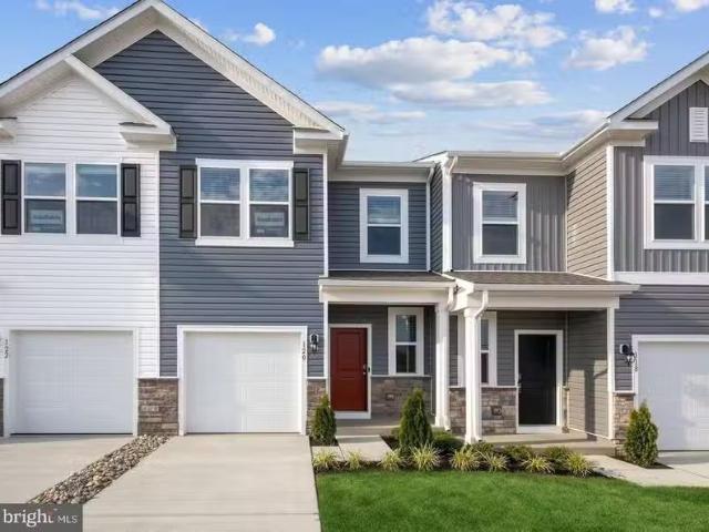 Condo for rent in Winchester
