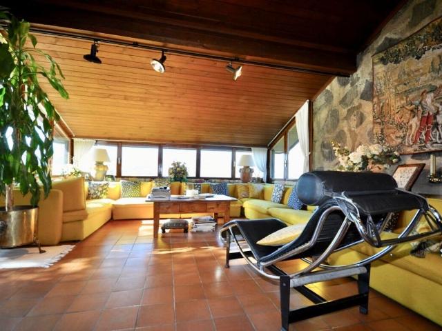 Einfamilienhaus kaufen in Collina d'Oro, Tessin