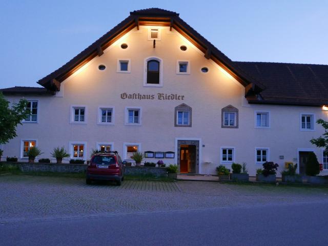 Gewerbe mieten in Petting, Bayern