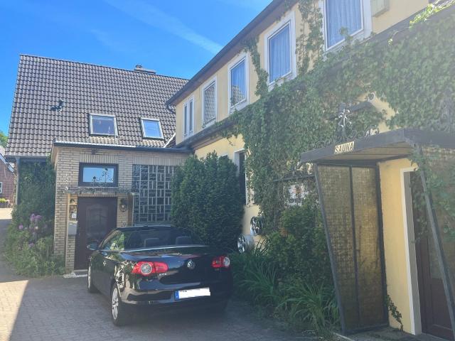 Erdgeschosswohnung kaufen in Bosau, Schleswig-Holstein
