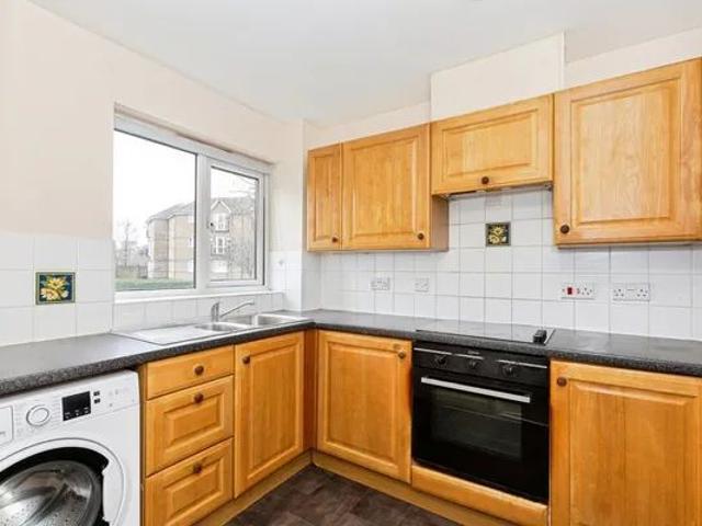 Apartment for rent in Barking Riverside, Greater London