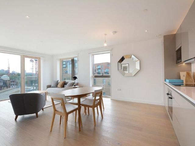 House for rent in Walworth, Greater London