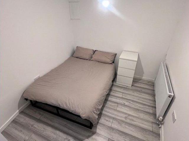 Room for rent in Brompton, Gillingham