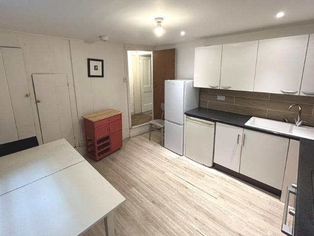 House for rent in Round Hill, Brighton & Hove