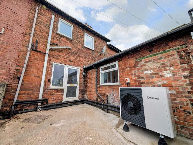 Apartment for rent in Barrow Hill, Loundsley Green