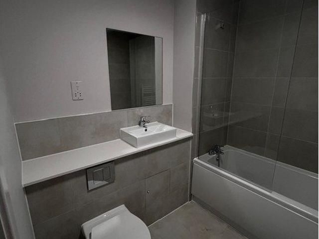 Apartment for rent in Old Trafford, Trafford Park