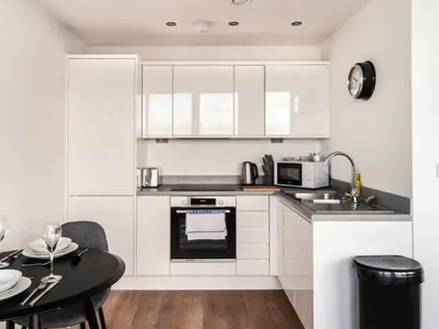 Apartment for rent in Gorse Hill, Trafford Park