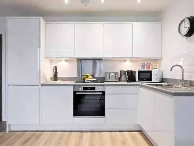 Apartment for rent in Gorse Hill, Trafford Park