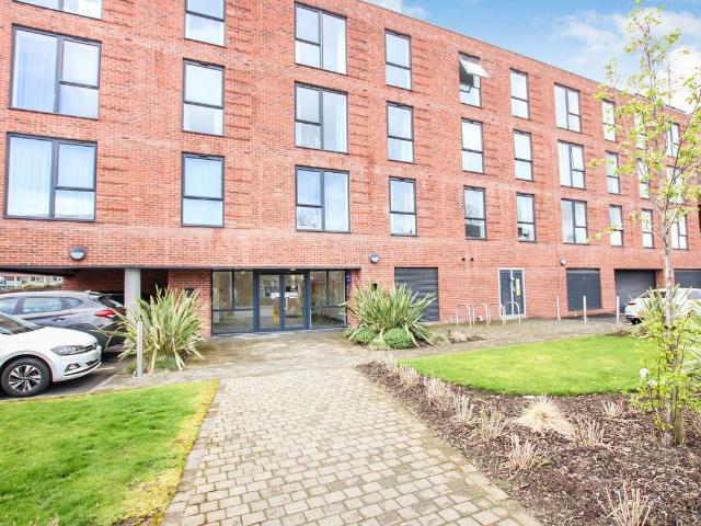 Apartment for rent in Newtown, Two Mills