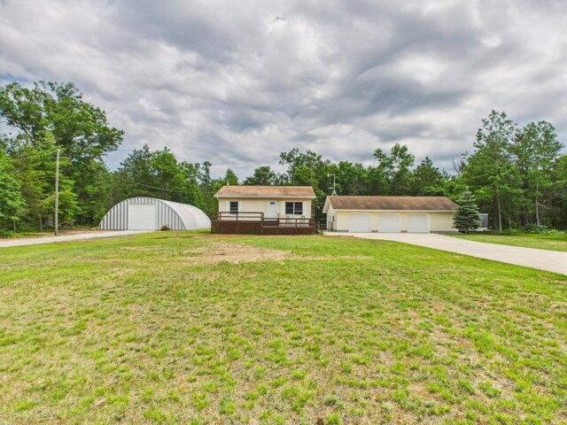 House for sale in Grayling House for sale in Grayling