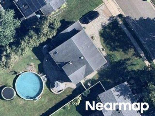 House for sale in Hazlet, New Jersey