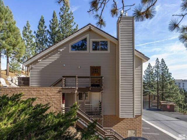 Condo for sale in Stateline