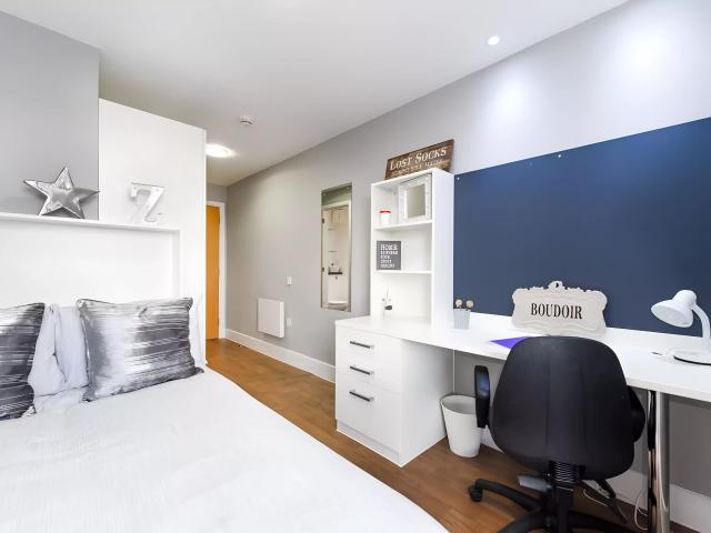 Apartment for rent in Newtown, Two Mills