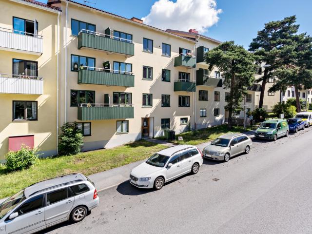 Bostadsrätt till salu i Botkyrka, Stockholm