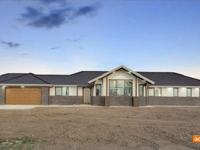 House for rent in Ross Creek, Victoria