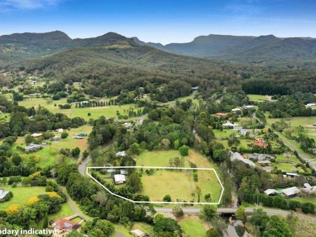 House for sale in Gold Coast, Gold Coast West