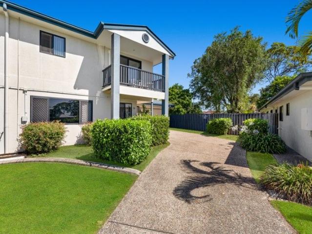 Townhouse for sale in Toombul, Queensland