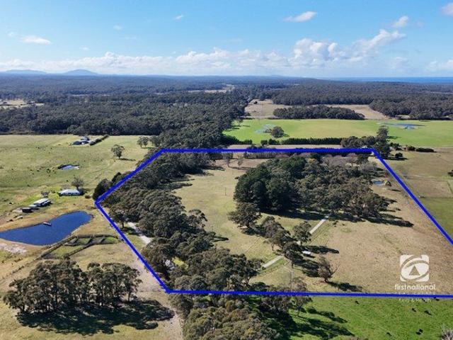 Cottage for sale in Cape Conran, Victoria
