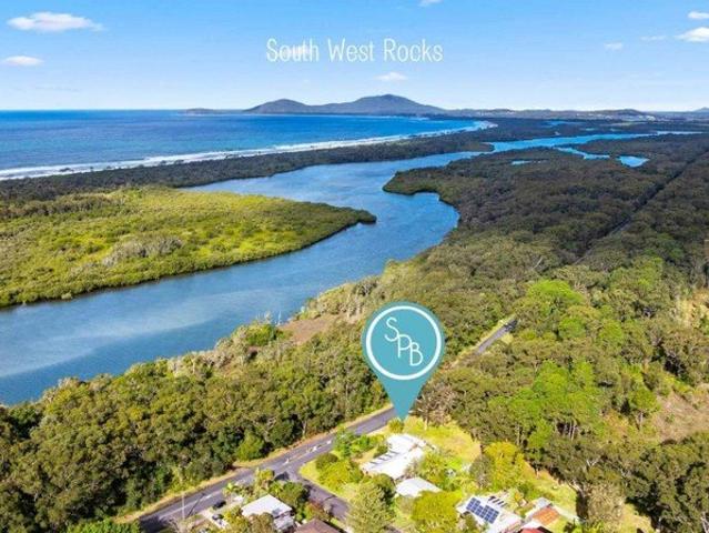 House for sale in Stuarts Point, New South Wales