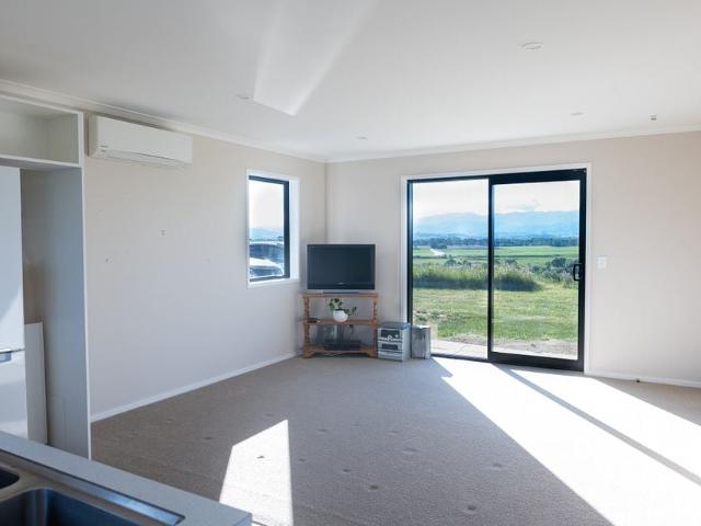 Apartment for rent in Masterton District, Opaki