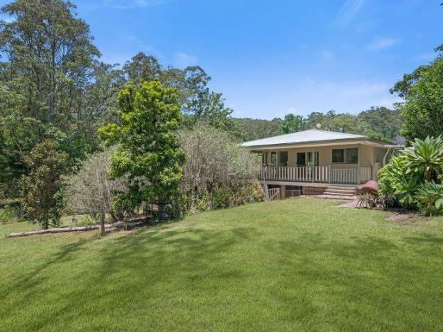 Cottage for sale in Hannam Vale, New South Wales