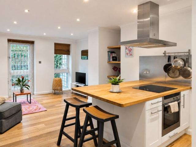 Apartment for rent in West Hampstead, Greater London