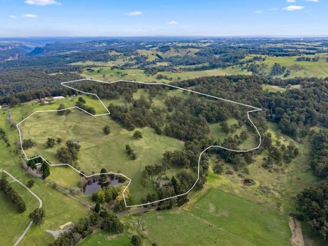 Cottage for sale in Manchester Square, New South Wales