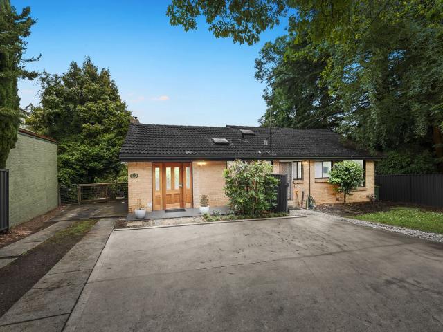 House for sale in Olinda, Victoria