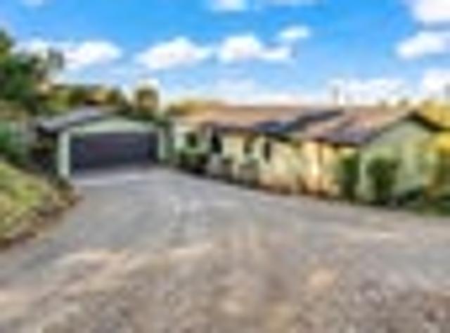 House for sale in Te Pahu House for sale in Te Pahu