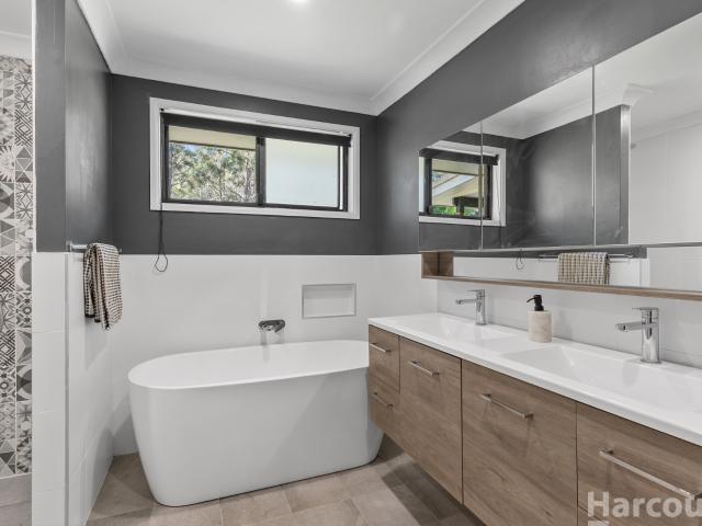 Cottage for sale in Rosewood, New South Wales