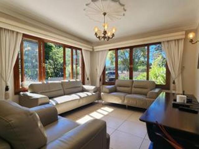House for sale in Kloof, Kwazulu-natal