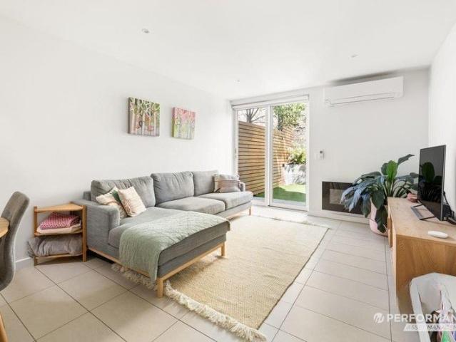 Townhouse for rent in Camerons Creek, Victoria