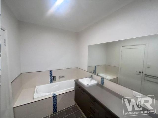 House for rent in Warral, Western Australia