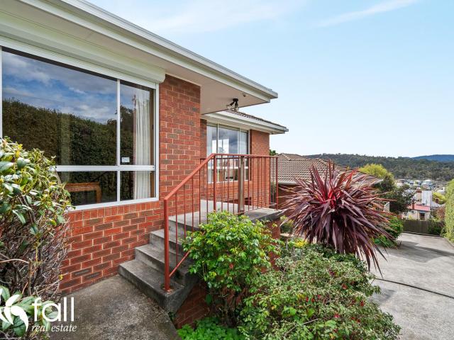 House for sale in Mount Stuart, Tasmania