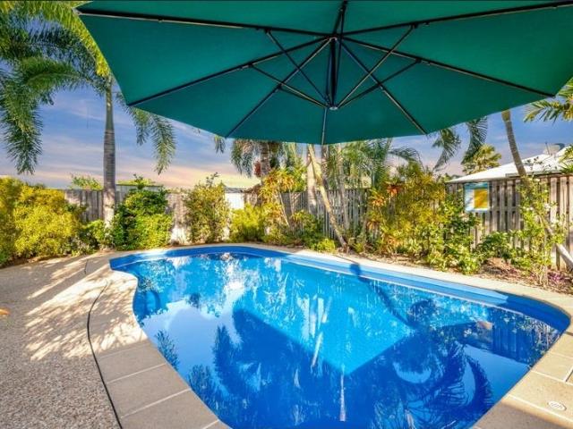 House for sale in Bushland Beach, Townsville City