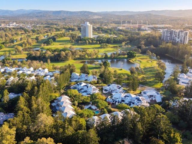 Villa for sale in Fernbrook, Queensland
