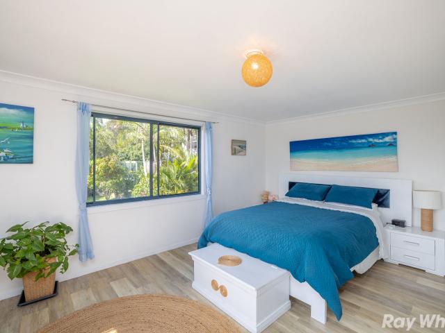 House for sale in Green Point, New South Wales