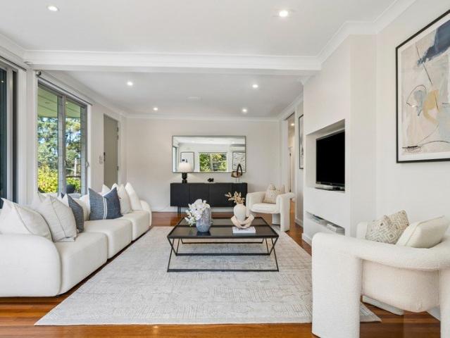 House for sale in Lower North Shore, Sydney