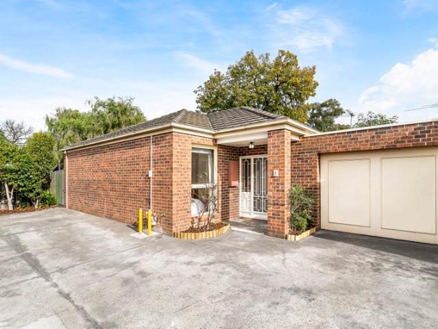 Townhouse for sale in Camerons Creek, Victoria