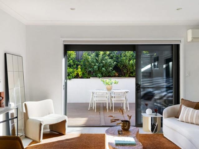 Townhouse for rent in Campsie, Sydney