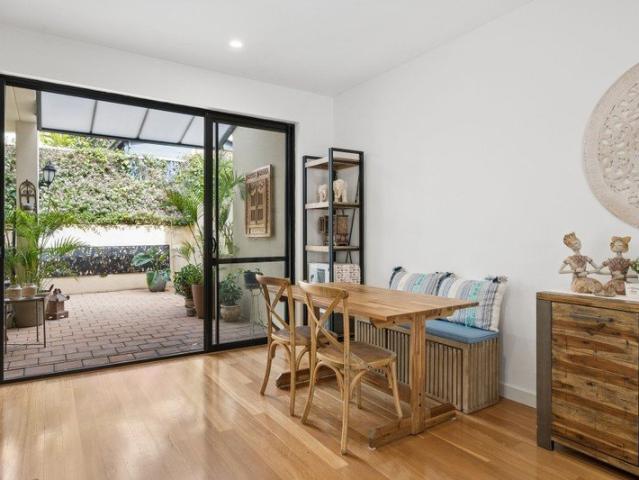 Townhouse for sale in Subiaco Po, Western Australia