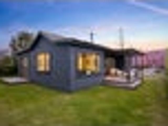 House for sale in Peninsula Bay, Wānaka