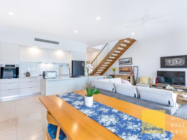 Townhouse for rent in Fernbrook, Queensland