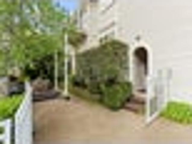 House for sale in Auckland, Oroua County