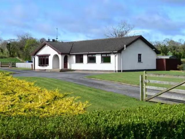 House for sale in Glen, Ulster